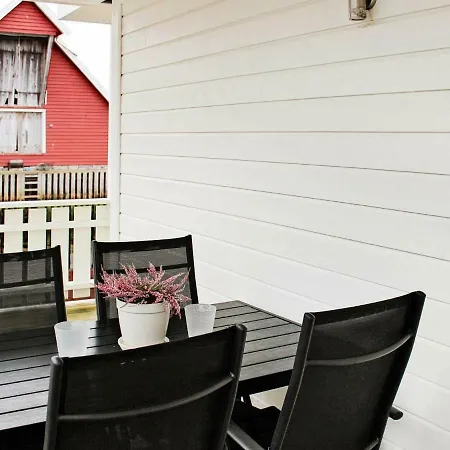 Two-bedroom Holiday In Skibby 2 Holiday home